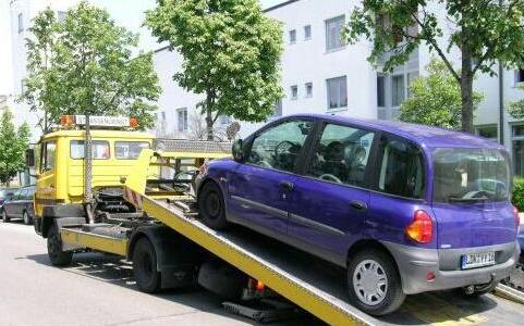 自动挡好开 但别乱开！9个动作，变速箱一年报废！